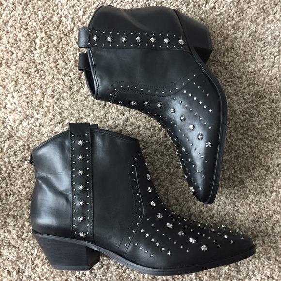 Sam Edelman Brian Booties Black Leather Studded Ankle Boots size 9 - Picture 3 of 6